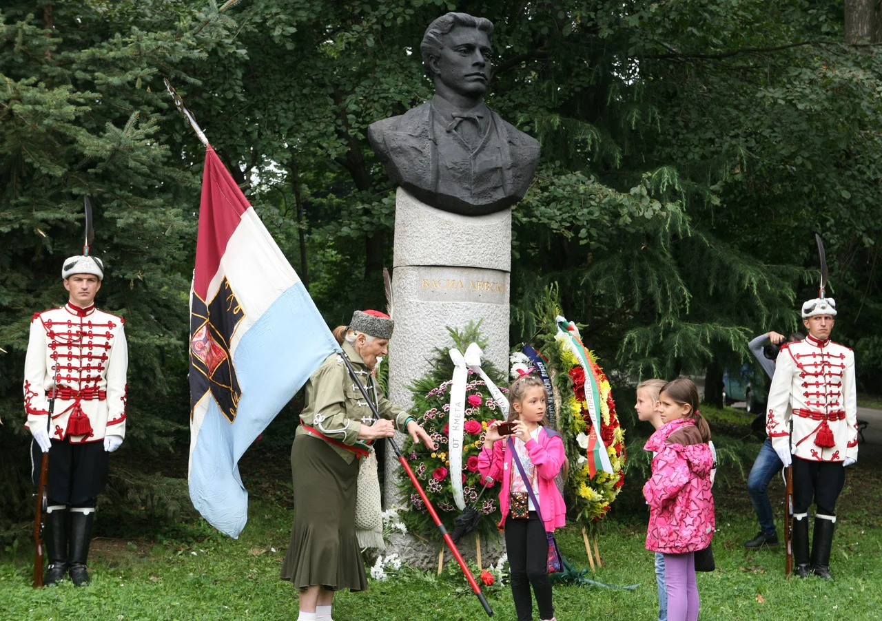 На 18 юли се навършват 178 години от рождението на Апостола на свободата Васил Левски.