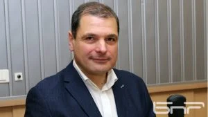 Иво Инджов