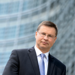 Вицепрезидентът на Европейската комисия Валдис Домбровскис