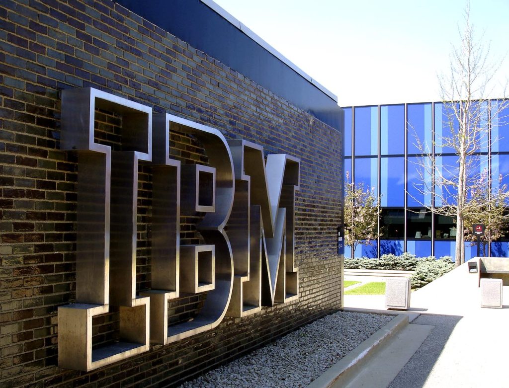 IBM съди бивш топ мениджър с искане за връщане на 470 000 щ.д. 9 ibm