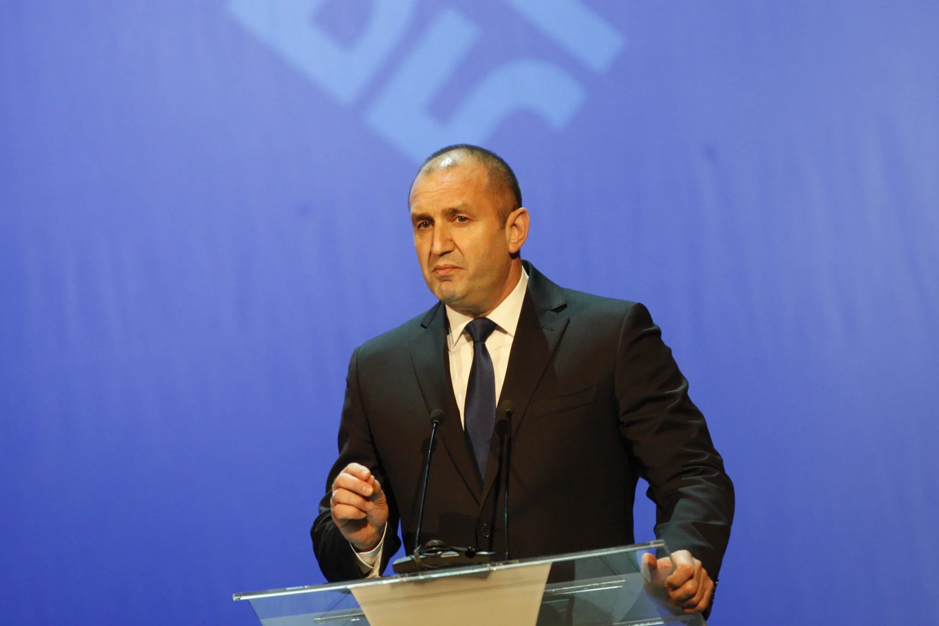 Румен Радев