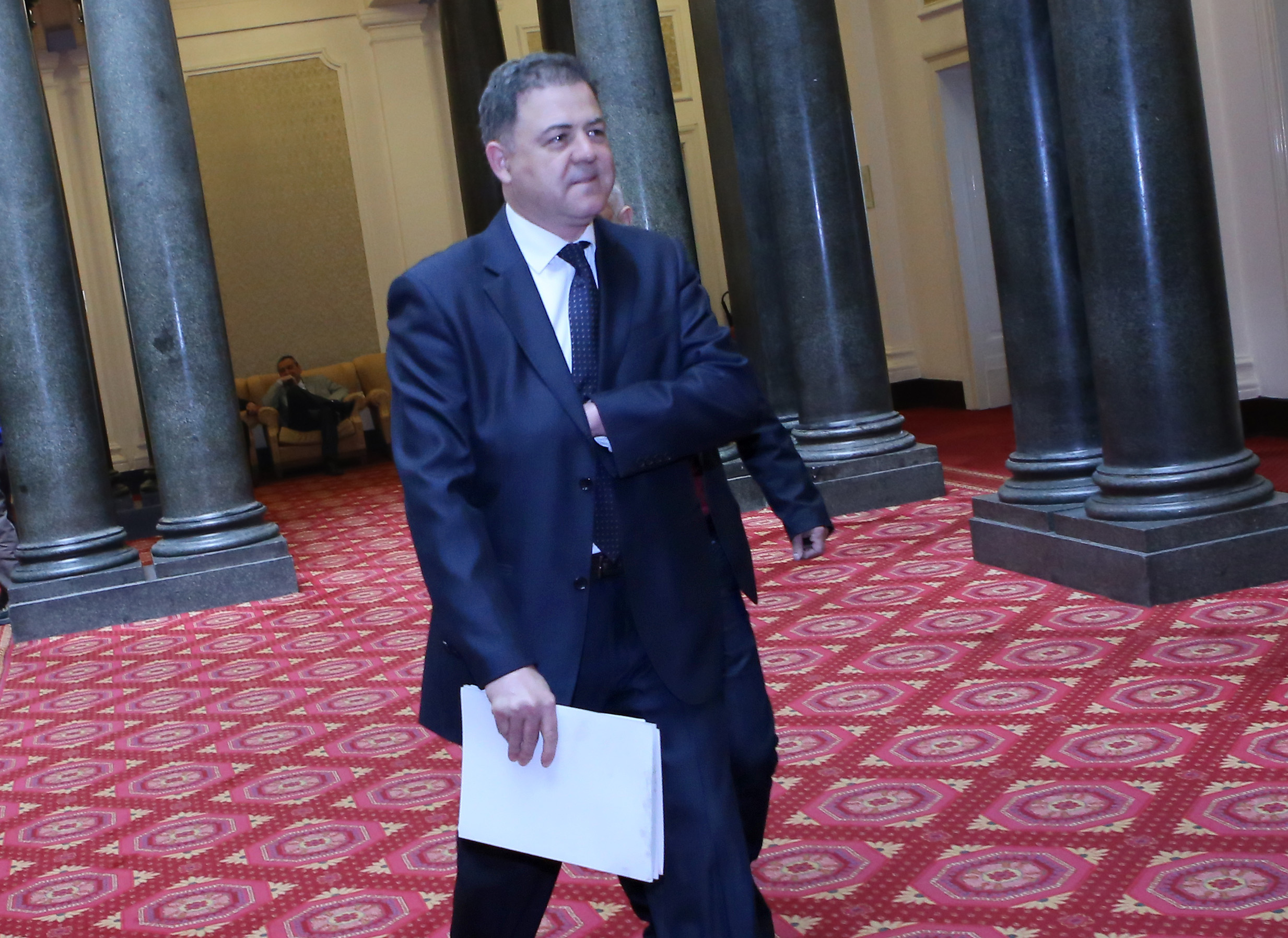 Парламент Николай Ненчев мин. на отбараната