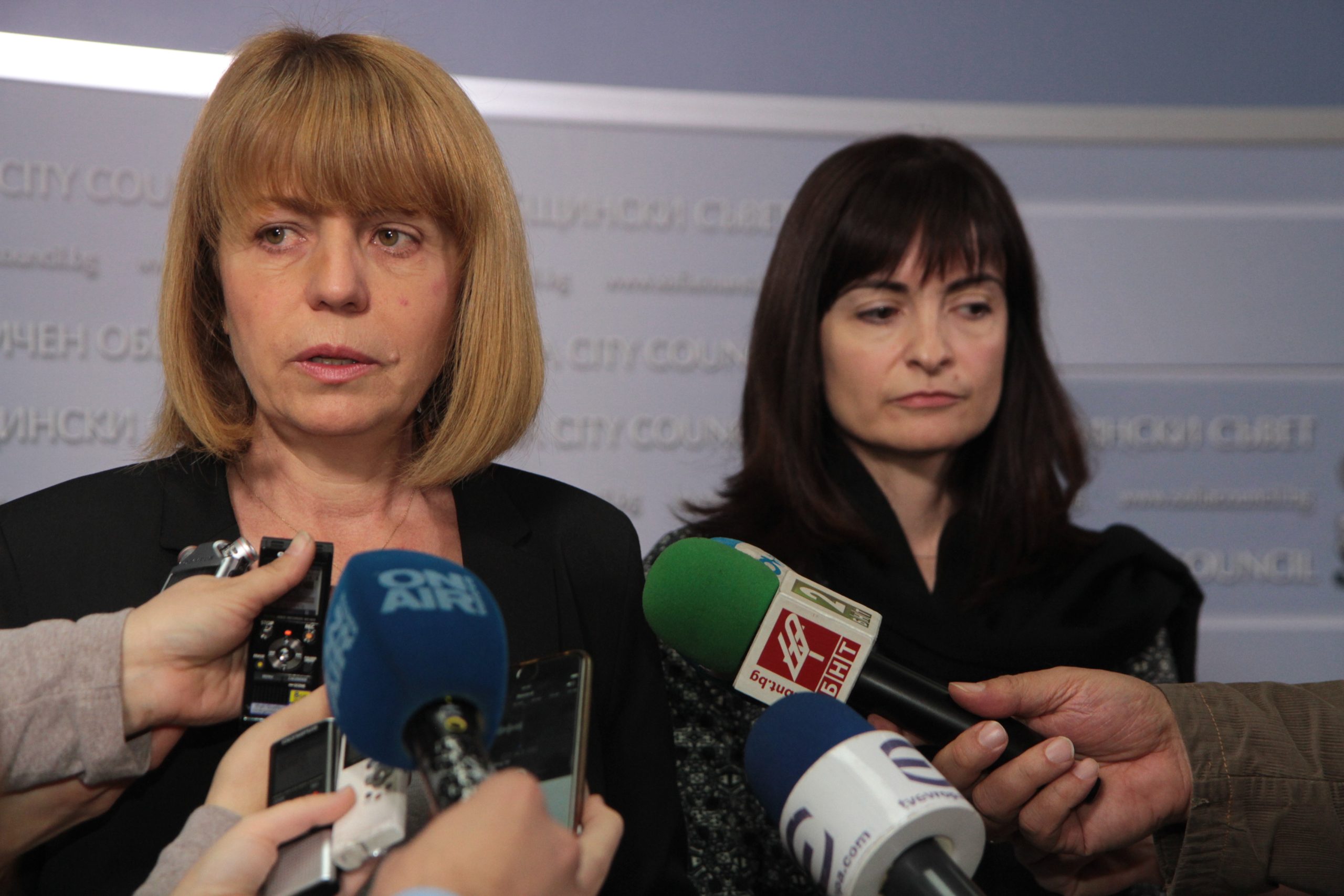 СОС Йорданка Фандъкова Мария Бояджиева