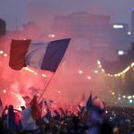 Париж празнува световната титла по футбол