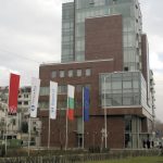 Пред сградата на МКБ ЮНИОНБАНК вече ще се развява знамето на ПИБ.
