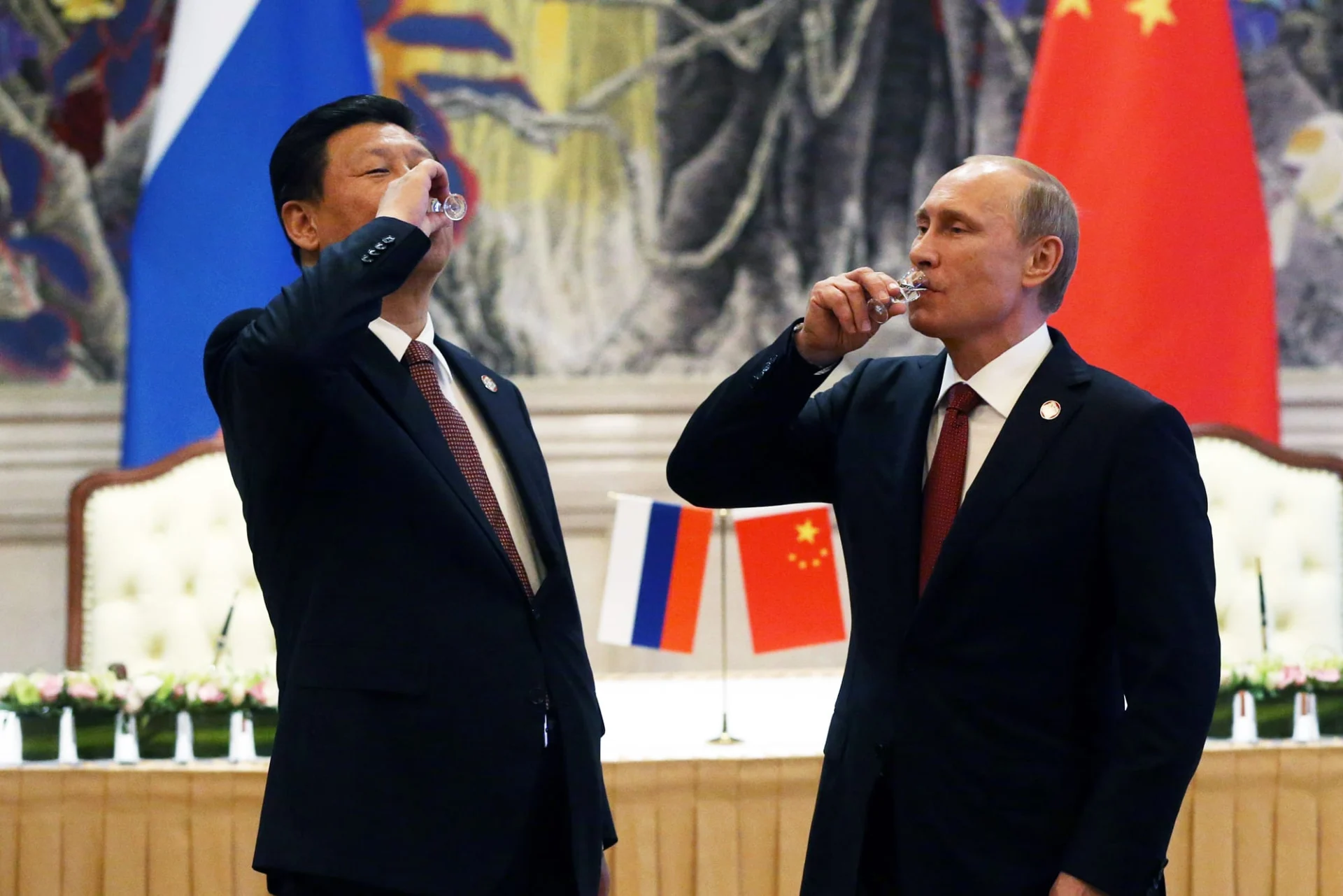 Си Дзинпин Владимир Путин