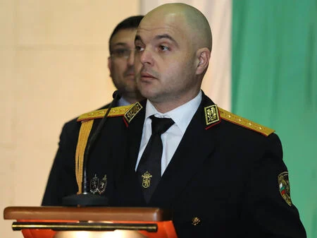 главен секретар
