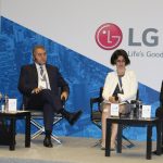 Шумът на парите Асен Ягодин