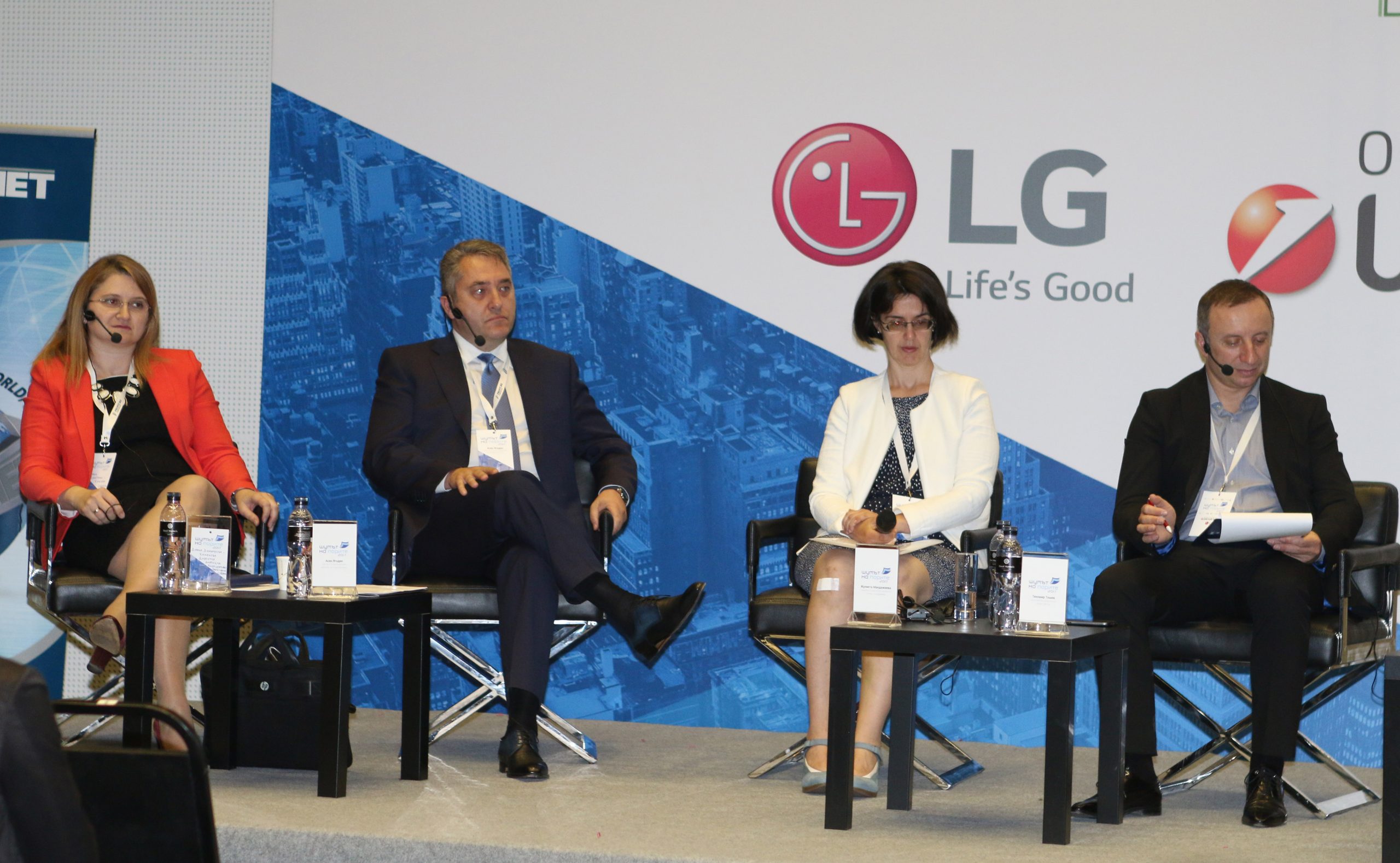 Шумът на парите Асен Ягодин