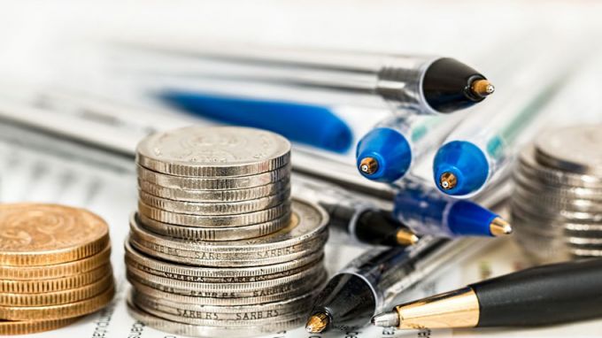  пари семейства депозити дял директни задгранични вложения елана агрокредит продажбите доходи, Юрий Гагарин прогнози растеж продажби придобивания оборот бфб планове Мак АД хонорари Елана слънчо смарт органик Емка облага 