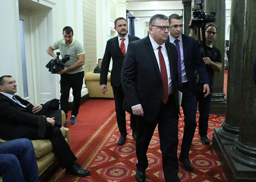 Парламент Сотир Цацаров