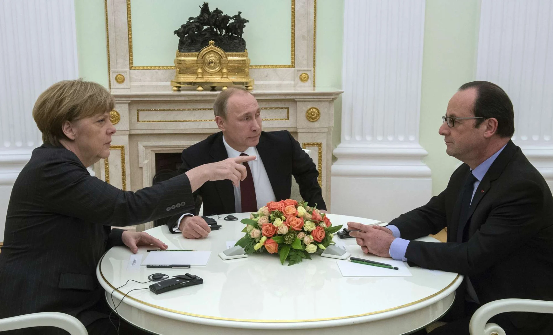 меркел оланд путин