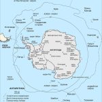 Карта на Антарктика; областта на действие на Антарктическия договор са териториите южно от 60° ю. ш.