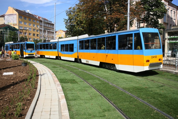 зелени релси