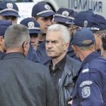 На водача на партия "Атака" Волен Сидеров може да му се наложи да отстъпи място не само на нови лидери