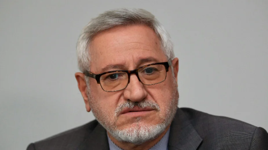 проф. Ангел Димитров