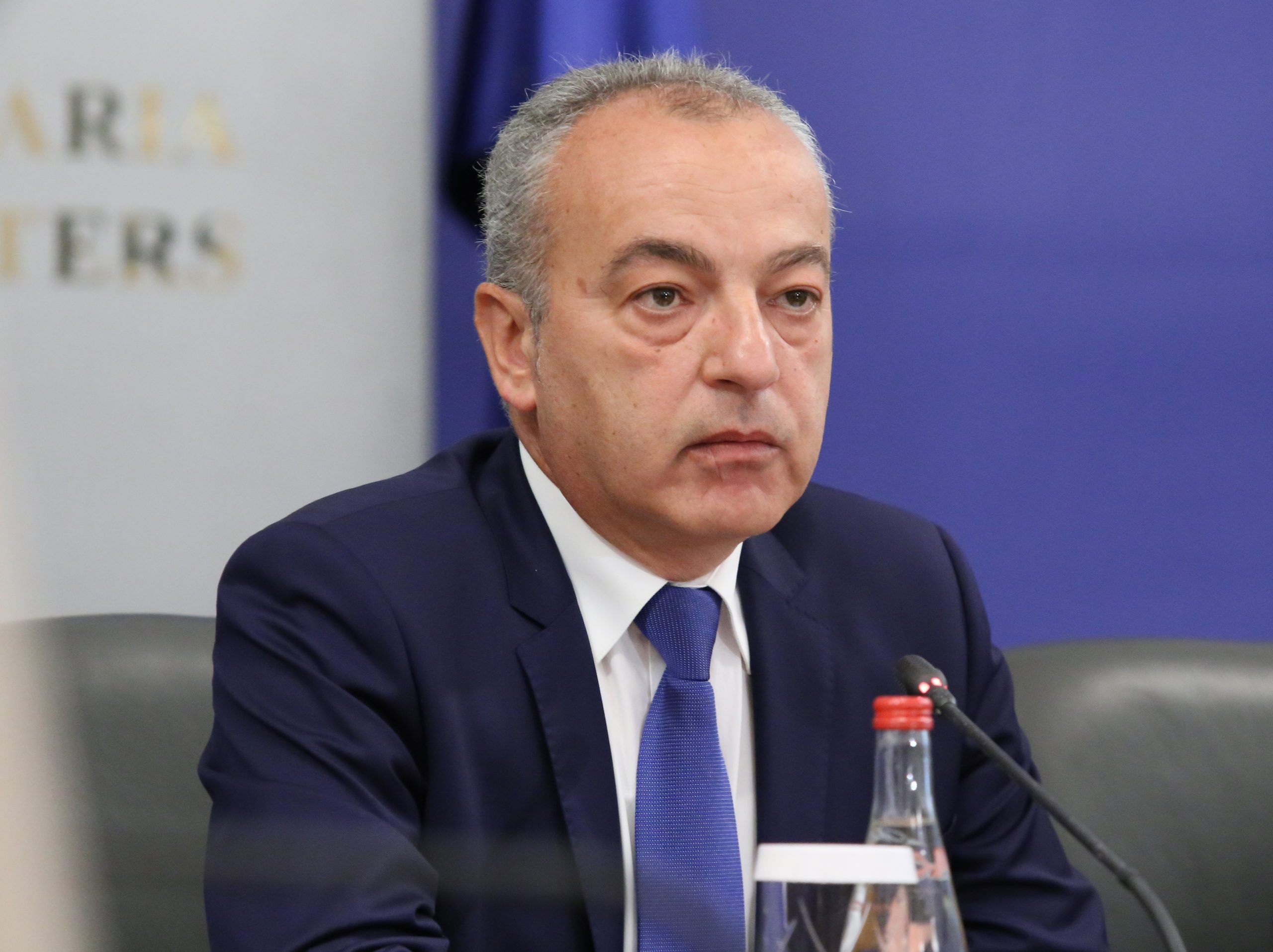 Гълъб Донев