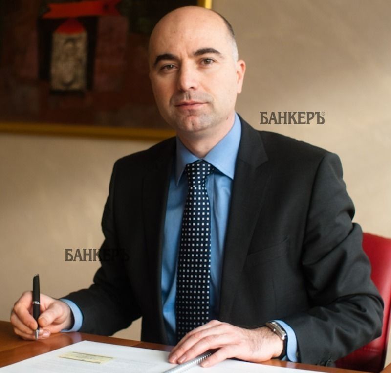 Никола Бакалов