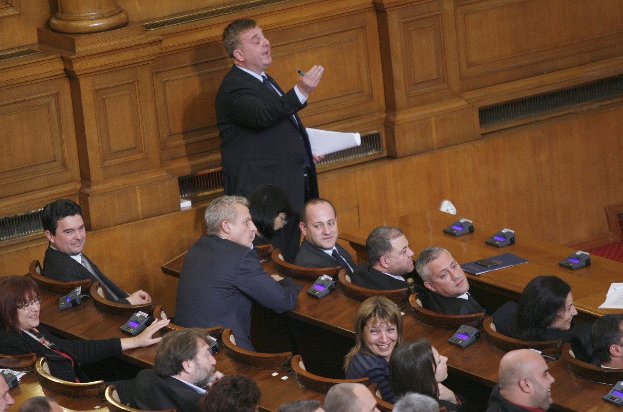 Парламент Клетва на новото правителство на Бойко Борисов Красимир Каракачанов ПФ
