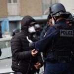полицейска проверка полицейски проверки франция коронавирус карантина