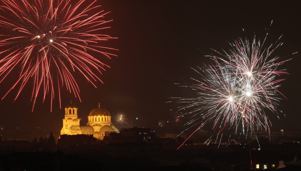 Тази година новогодишната нощ ще бъде необичайна за ресторантьорския и