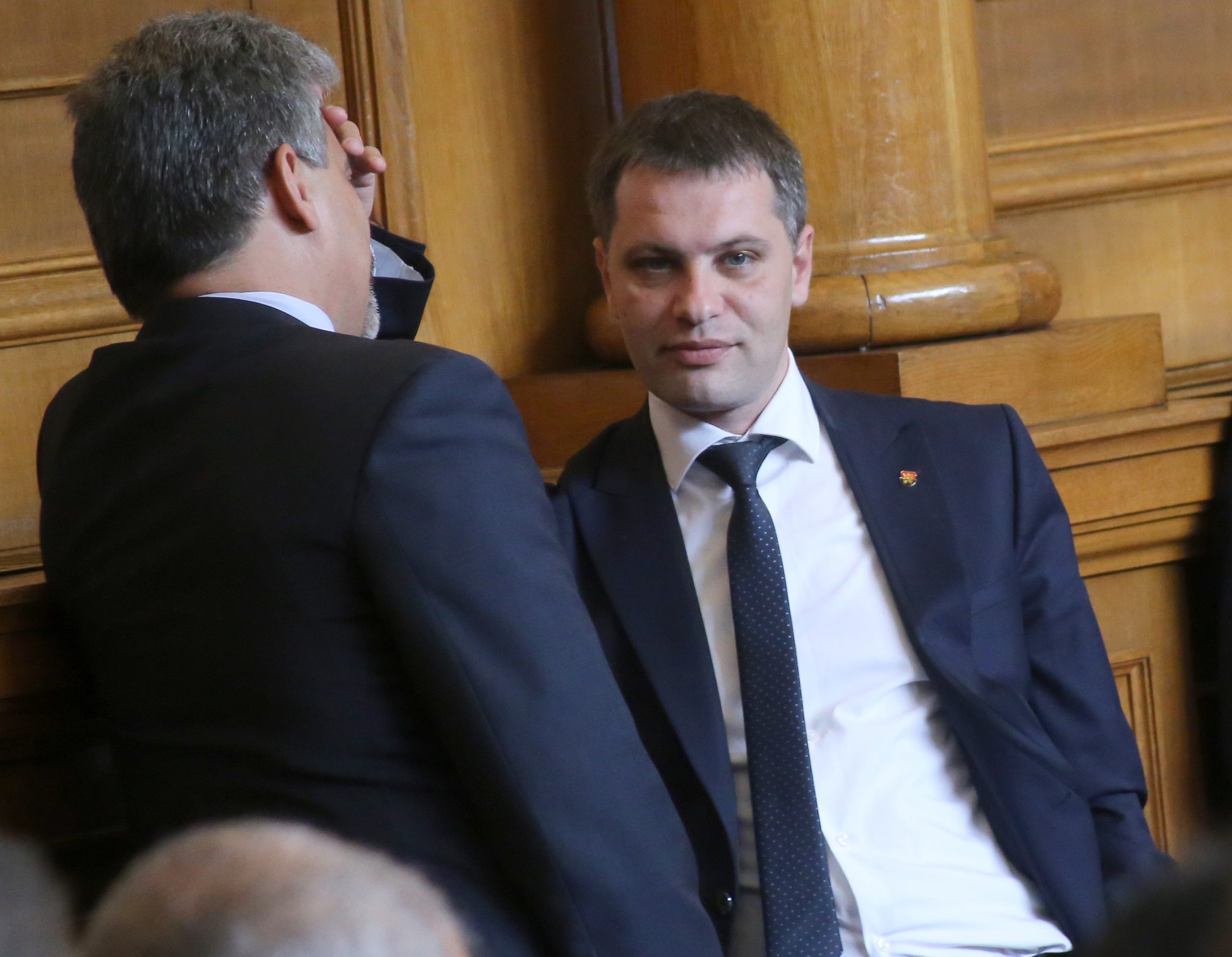 Парламент Александър Сиди