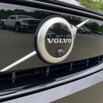 Електромобилът на Volvo EX30 изпитва сериозни проблеми със софтуера