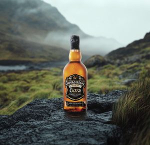 Chivas Regal Extra Smoky - новото уиски с опушен акцент