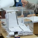 Местни избори 2015 гласуване бюлетини гласоподаватели