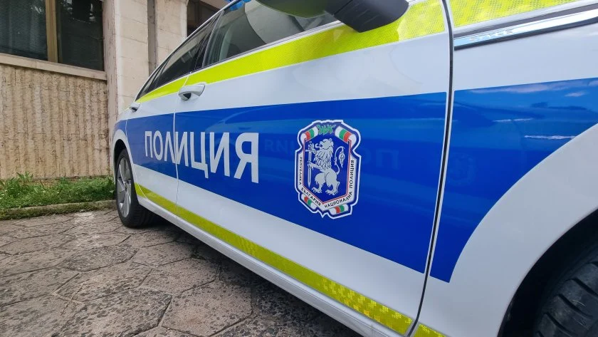 Задържаха двама хулигани, спорили за леко ПТП и паркомясто