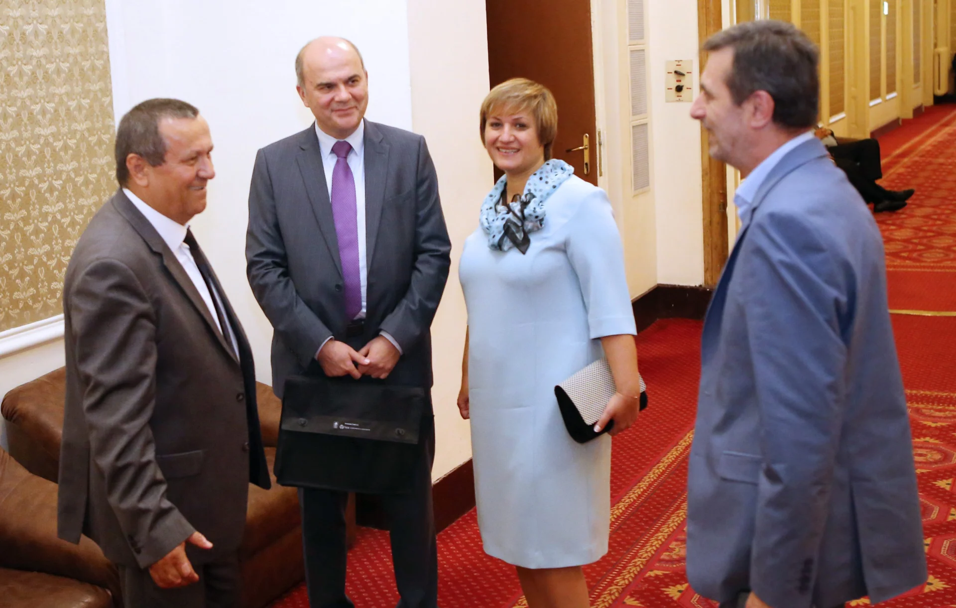 Парламент Хасан Адемов