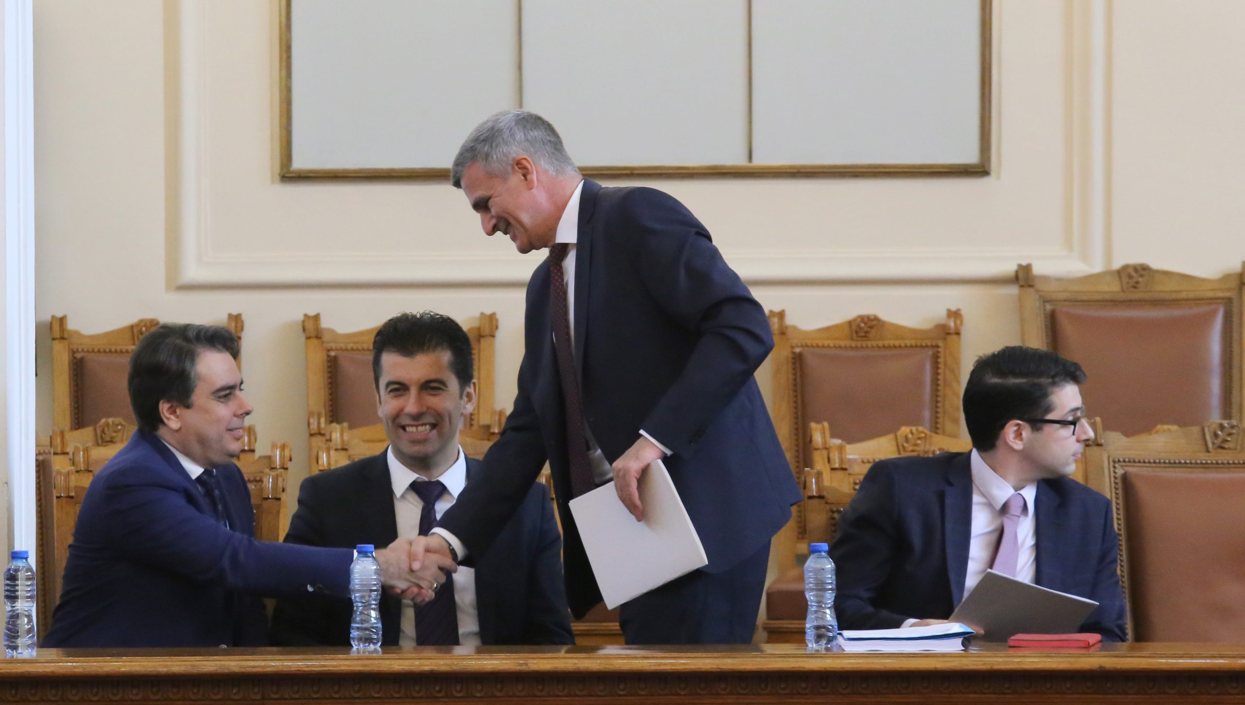 Парламент Асен Василев