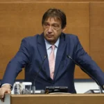 До завършването на АМ "Хемус" и на магистралата до Видин ще се пътува с винетки, обяви Иван Шишков