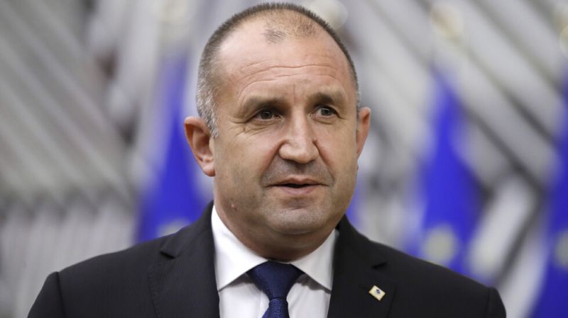 Румен Радев