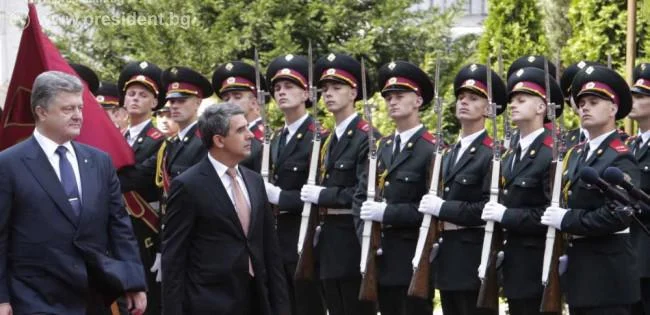 плевнелиев