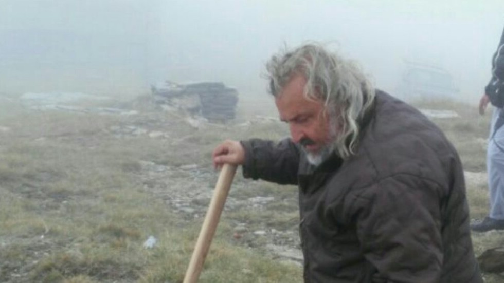 македонствуващ журналист
