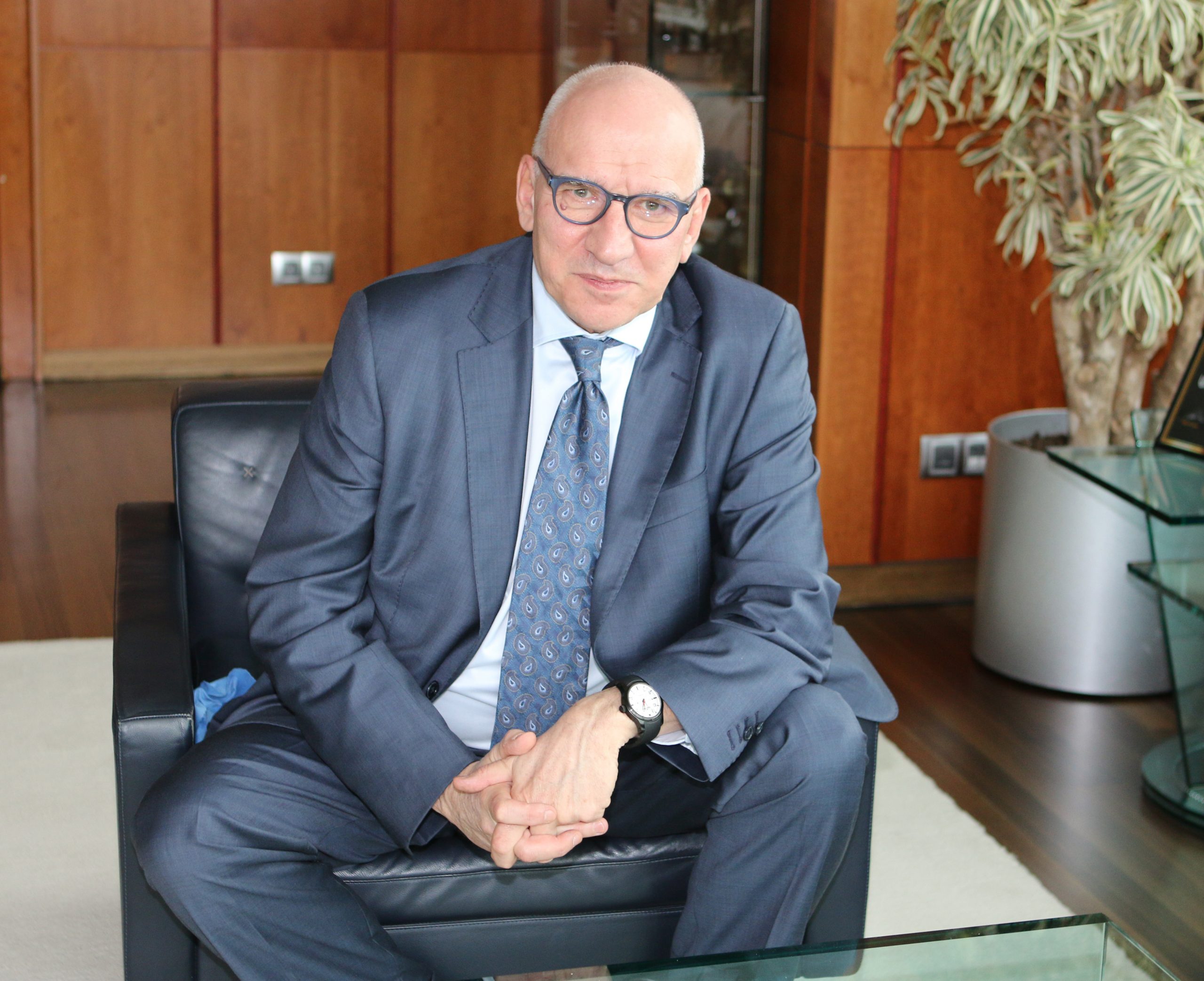 Левон Хампарцумян