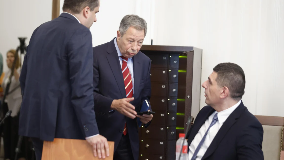 Парламентарна комисия отложи изслушването на шефовете на НСО и ДАНС заради спор