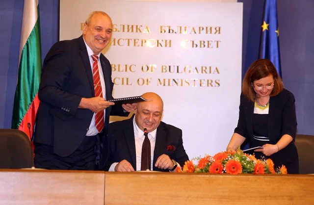 красен кралев зорница русинова