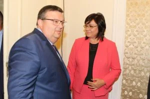 Парламент Среща на Корнелия Нинова със Сотир Цацаров