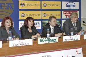 Членовете на Комисията за защита на личните данни отчитат успехи.