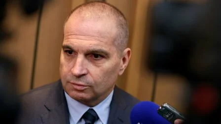 Началници в ИААА са принуждавани да събират подкупи