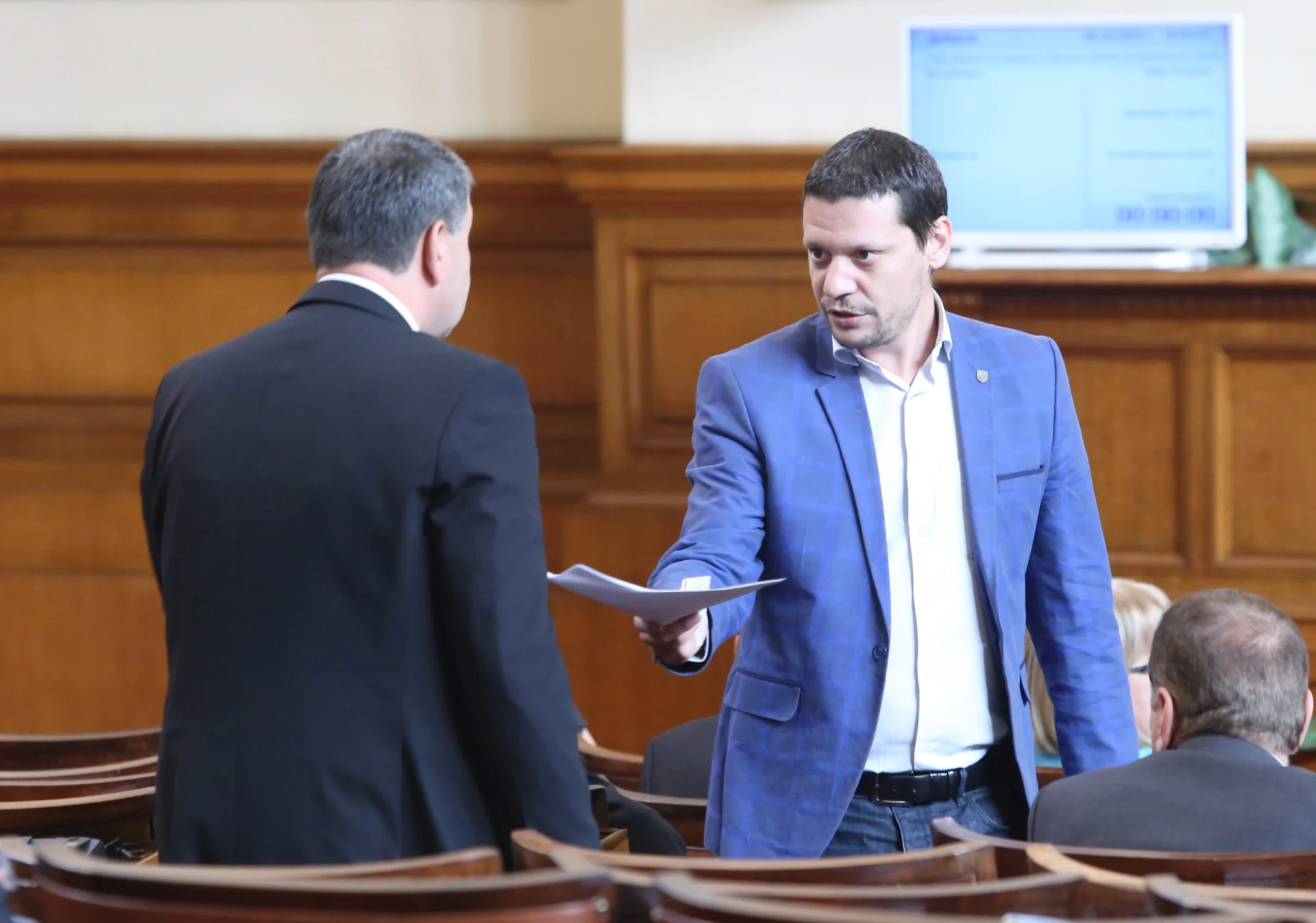 Парламент Димтър Байрактаров РБ Илиан Тодоров Атака