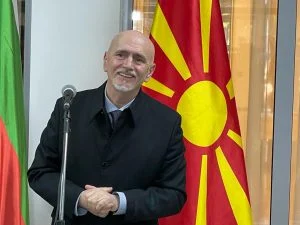 Николай Събев