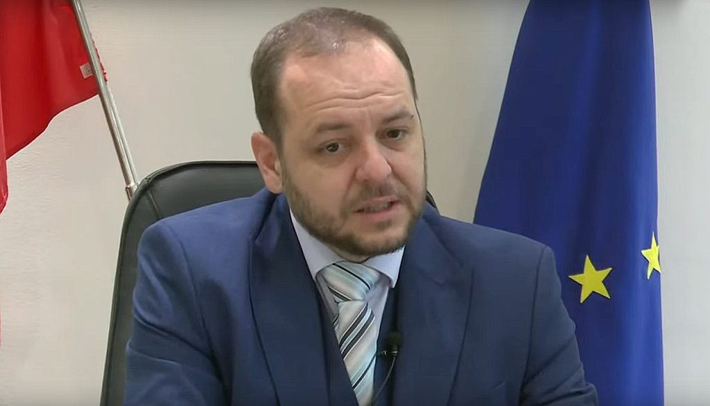 Борислав Сандов