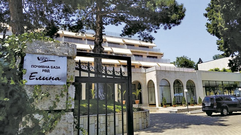 Отзивите за почивната база на РВД във Варна са отлични.