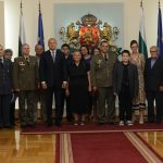 Румен Радев награждава висши военни