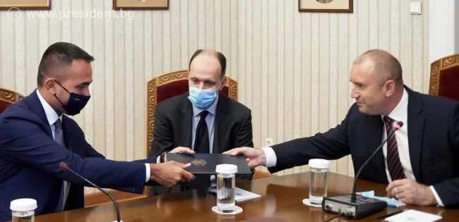 Румен Радев