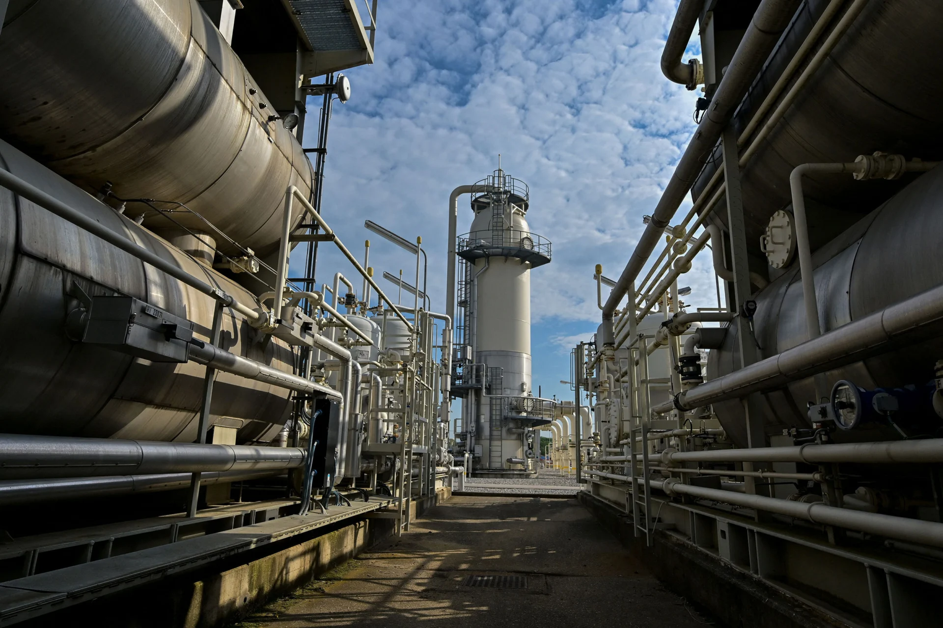 газов хъб