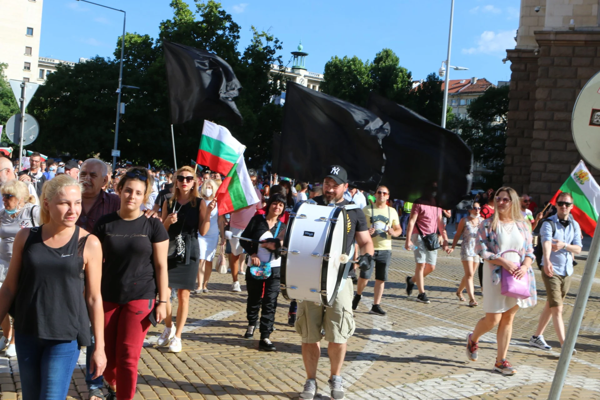 Протест срещу правителството мафията 2020